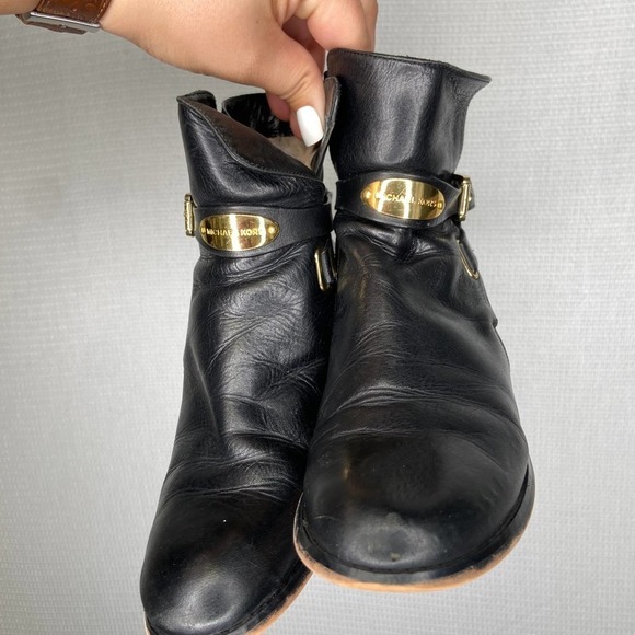 Micheal Kors | Black Short Bootie Boots 6.5 - Picture 3 of 7